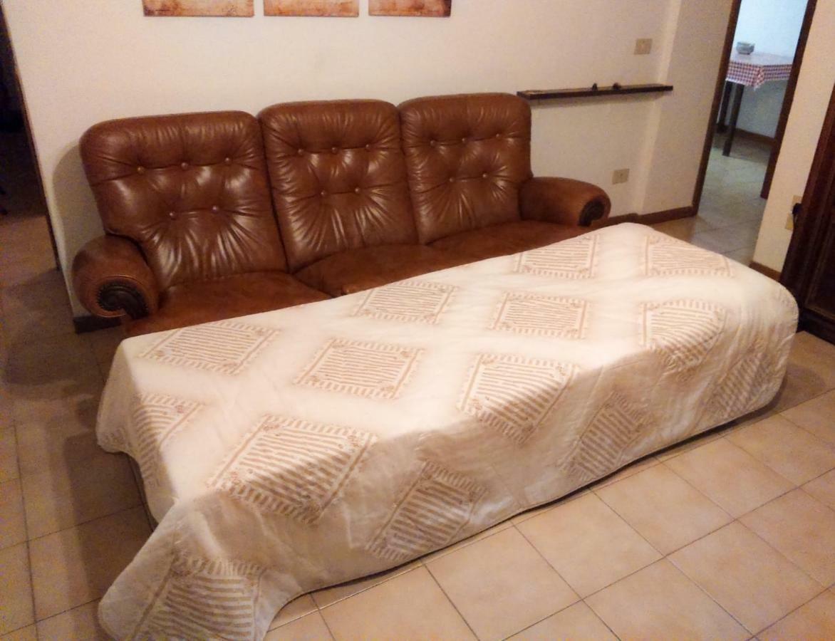 Cheap Apartment In The Old Village Colle Val D'Elsa Bagian luar foto