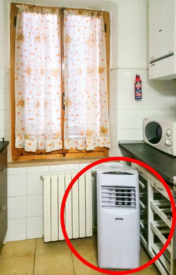 Cheap Apartment In The Old Village Colle Val D'Elsa Bagian luar foto